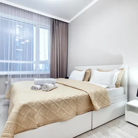 Grand Turan Comfort, Turan, Khanshatyr Nur-Sultan  Exterior photo