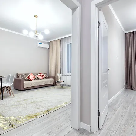 Grand Turan Comfort, Turan, Khanshatyr Nur-Sultan  Exterior photo