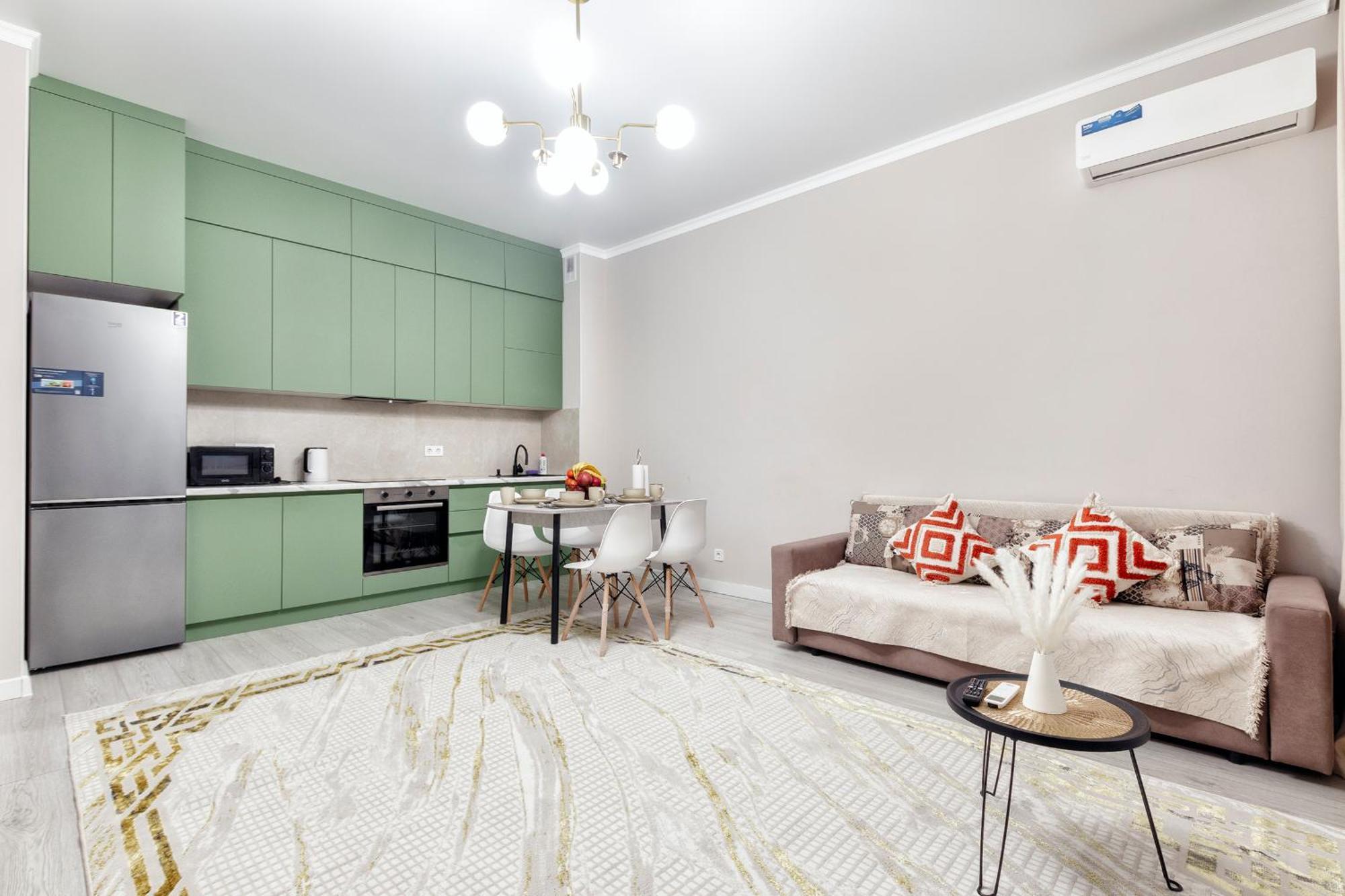 Apartment Grand Turan Comfort, Turan, Khanshatyr *