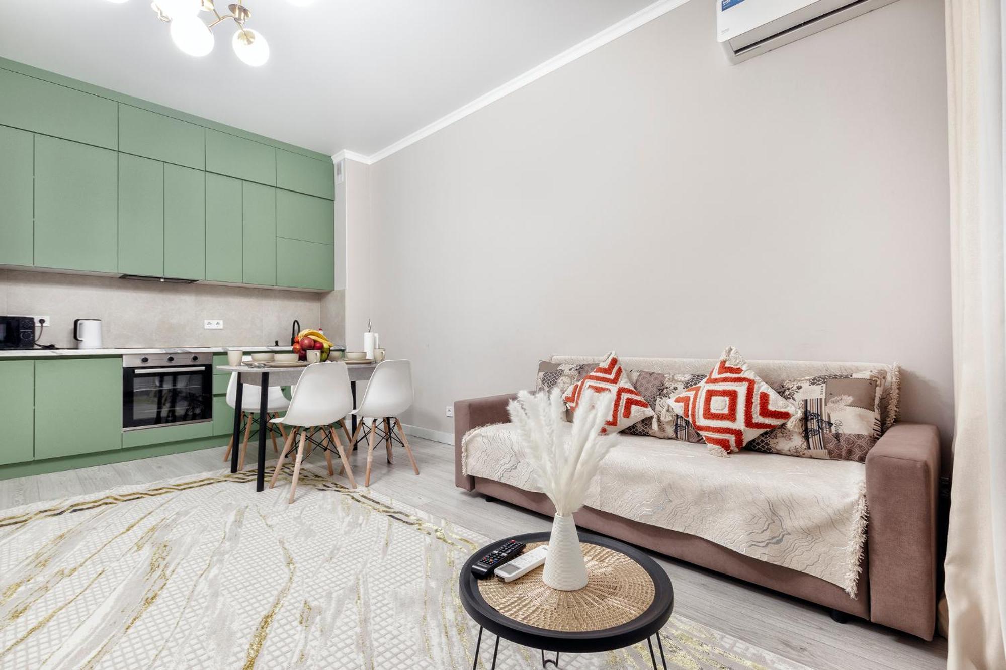Grand Turan Comfort, Turan, Khanshatyr Apartment *